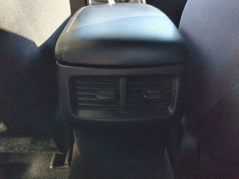 Used 2015 Dodge Challenger R/T w/ Quick Order Package 22B R/T image 29