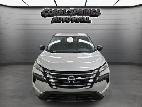 Certified 2025 Nissan Rogue S image 2