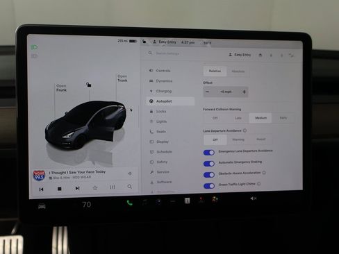 Used 2023 Tesla Model 3 Performance image 39