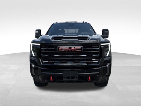 Used 2024 GMC Sierra 2500 AT4 w/ AT4 Premium Plus Package image 2
