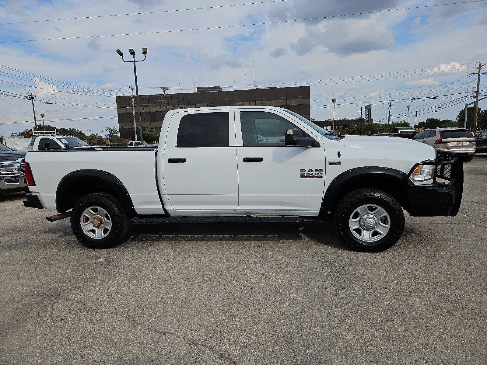Used 2018 RAM 2500 Tradesman AWD/4WD image 9