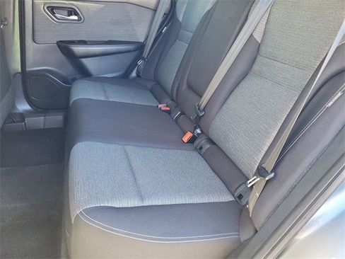 Certified 2021 Nissan Rogue SV image 8