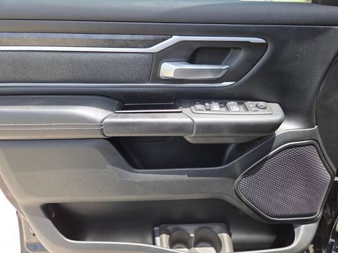 Used 2021 RAM 1500 Big Horn RWD image 29