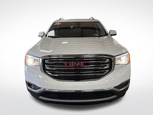 Used 2019 GMC Acadia SLE w/ Driver Alert Package I FWD image 9