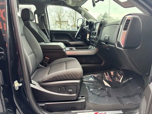 Used 2019 Chevrolet Silverado 2500 LT image 17