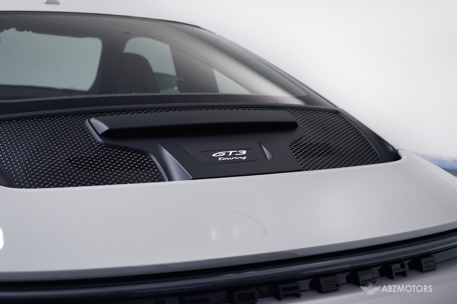 Used 2024 Porsche 911 GT3 RWD image 2