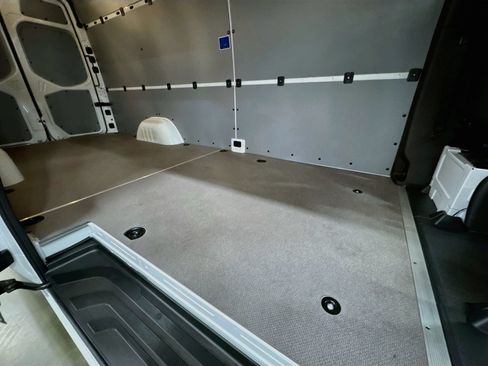 Used 2026 Mercedes-Benz Sprinter 2500 image 25