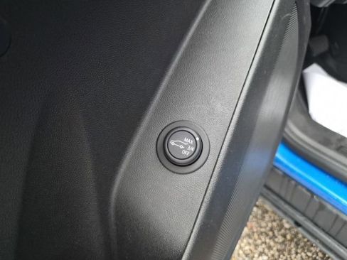 Used 2024 Chevrolet Equinox LT w/ LPO, Floor Liner Package image 15