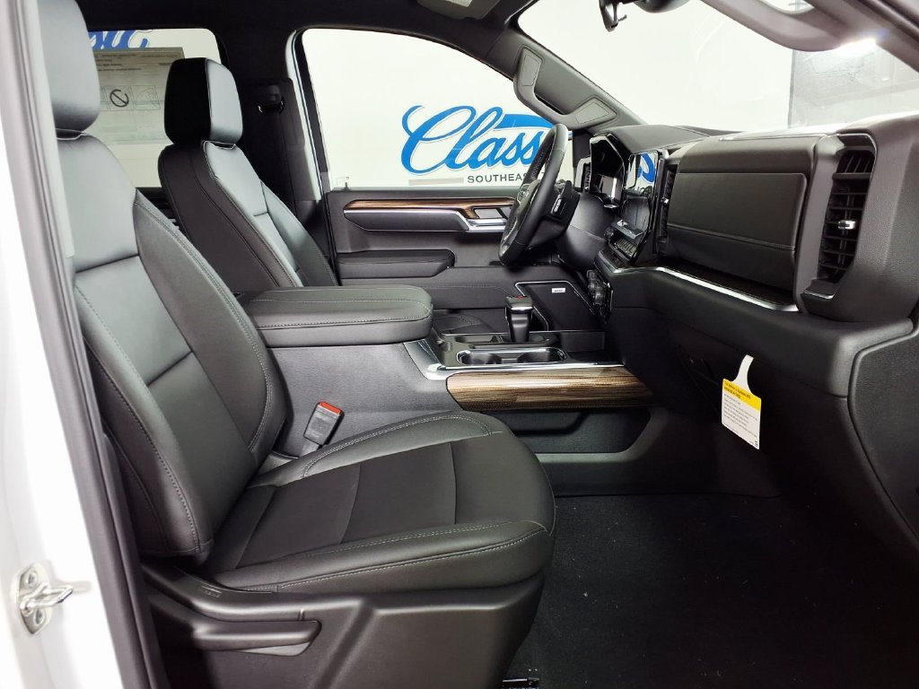 New 2026 Chevrolet Silverado 1500 RST w/ Texas Edition Plus AWD/4WD image 11