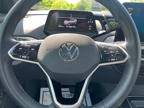Used 2023 Volkswagen ID.4 Pro S AWD/4WD image 18