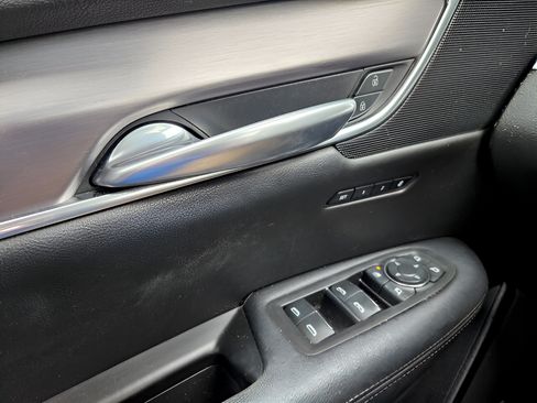 Used 2019 Cadillac XT5 Luxury FWD image 27
