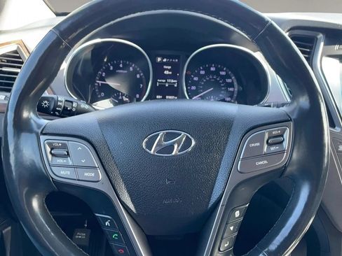 Used 2018 Hyundai Santa Fe FWD image 10
