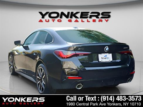 Used 2025 BMW 430i xDrive image 3