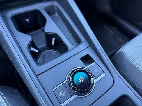 Used 2025 Volkswagen Tiguan S image 26