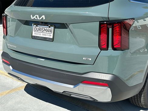 New 2025 Kia Sorento EX w/ EX Panoramic Sunroof Package image 5