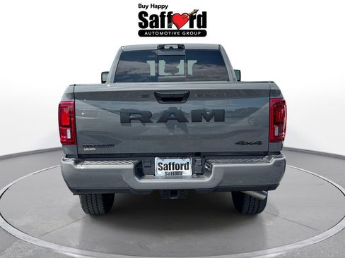 Used 2026 RAM 2500 Big Horn AWD/4WD image 3