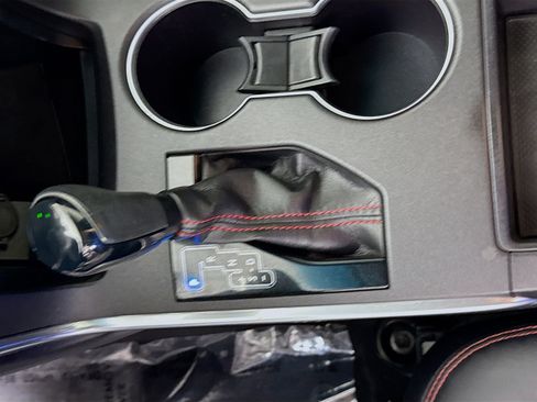 Used 2017 Toyota Camry SE FWD image 20
