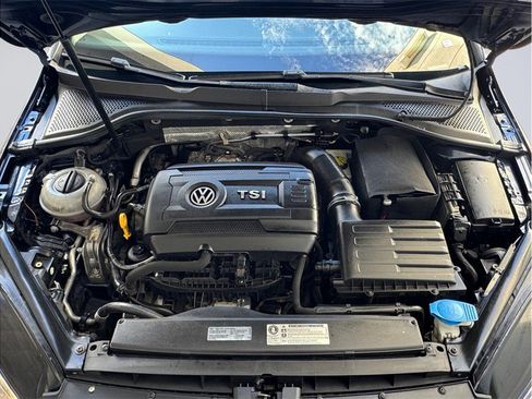 Used 2016 Volkswagen Golf S FWD image 8