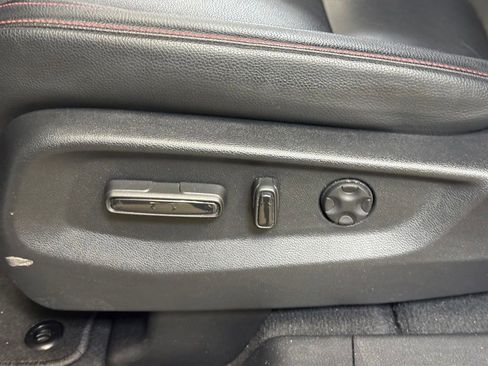 Used 2025 Honda Odyssey Sport-L image 11