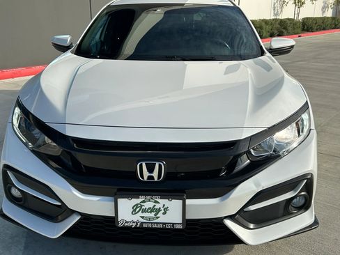 Used 2020 Honda Civic Sport image 4