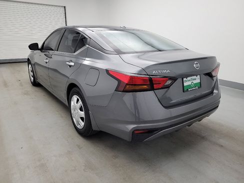 Used 2019 Nissan Altima 2.5 S FWD image 5