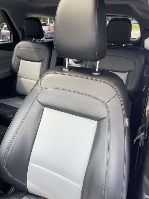 Used 2022 Ford Explorer XLT w/ Equipment Group 202A RWD image 20