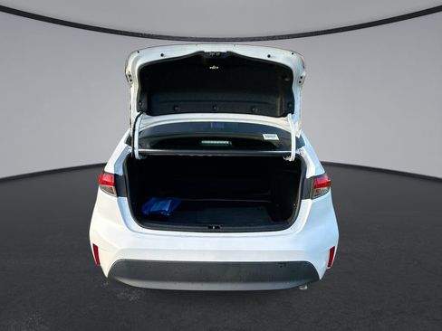 Used 2023 Toyota Corolla LE FWD image 29