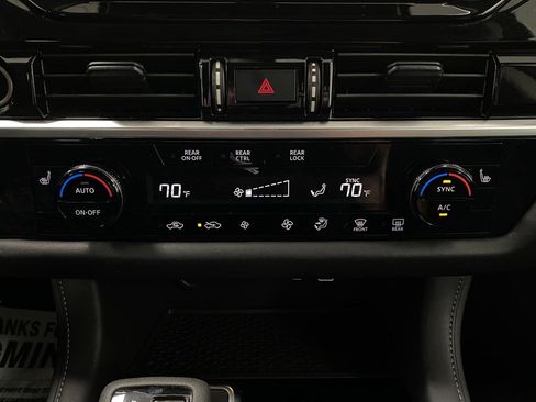 Certified 2024 Nissan Pathfinder SV AWD/4WD image 22