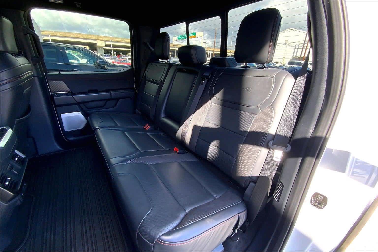 Used 2025 Ford F150 Raptor AWD/4WD image 29