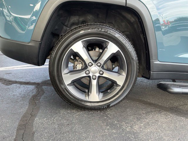 Used 2026 Jeep Grand Cherokee Limited AWD/4WD image 37