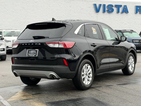 Certified 2022 Ford Escape SE image 7