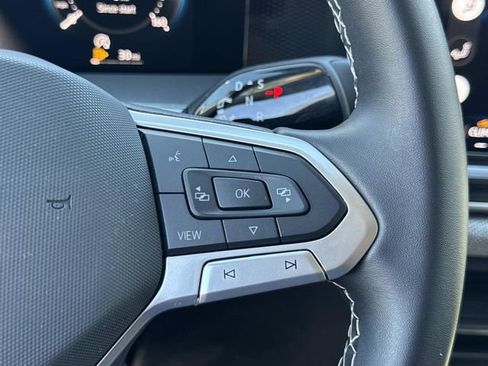 Used 2025 Volkswagen Tiguan S w/ 18" Wheel Package image 17