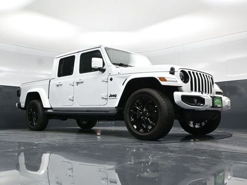 Certified 2023 Jeep Gladiator Overland image 55