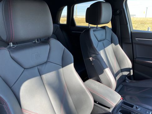 Certified 2025 Audi Q3 2.0T Premium Plus w/ Premium Plus Package image 35