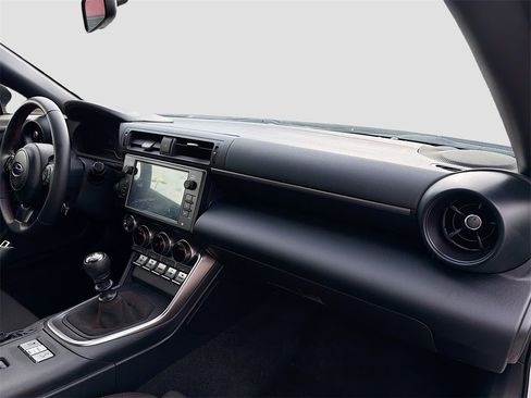 Used 2024 Subaru BRZ Premium image 26