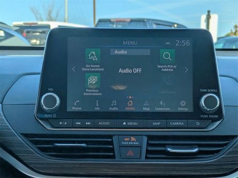 Used 2022 Nissan Altima 2.5 SL FWD image 15