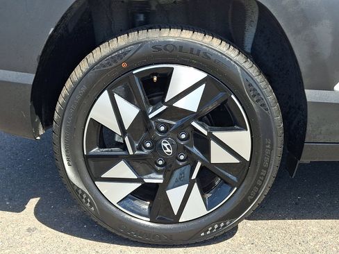 Certified 2024 Hyundai Kona SEL AWD/4WD image 7