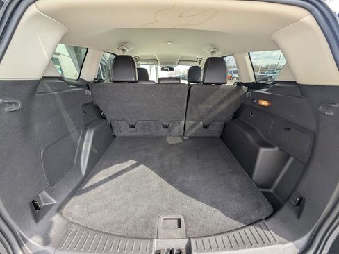 Used 2019 Ford Escape Titanium FWD image 11