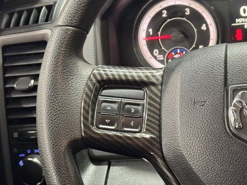 Used 2018 RAM 2500 Tradesman w/ Chrome Appearance Group image 16