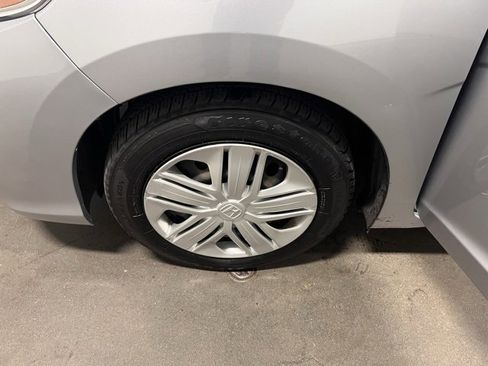 Used 2019 Honda Fit LX image 29