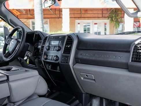 Used 2019 Ford F550 4x4 Crew Cab Super Duty image 33