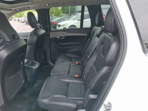 Certified 2022 Volvo XC90 T6 Inscription w/ Climate Package image 10