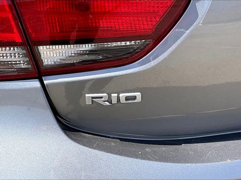 Used 2023 Kia Rio S image 8