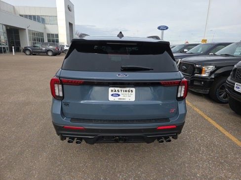 New 2026 Ford Explorer ST w/ Sun And Sound Package image 4