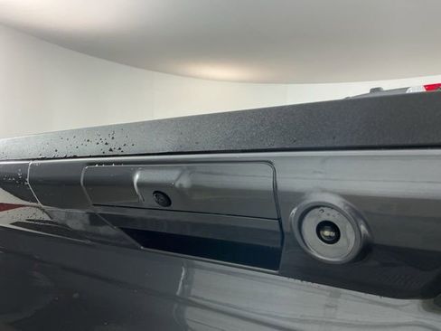 Certified 2025 Ford F350 Lariat w/ FX4 Off-Road Package image 9