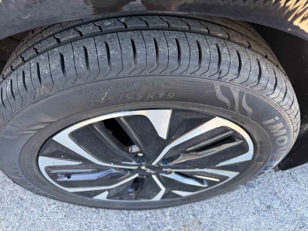 Used 2024 Kia EV6 Wind RWD image 8