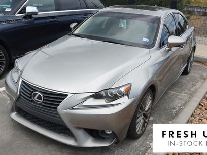 Used 2016 Lexus IS 200t w/ Navigation System Package