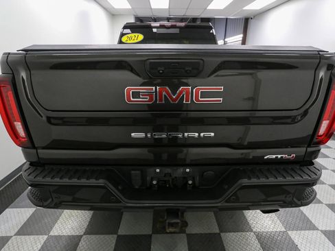 Used 2021 GMC Sierra 2500 AT4 w/ AT4 Preferred Package AWD/4WD image 14
