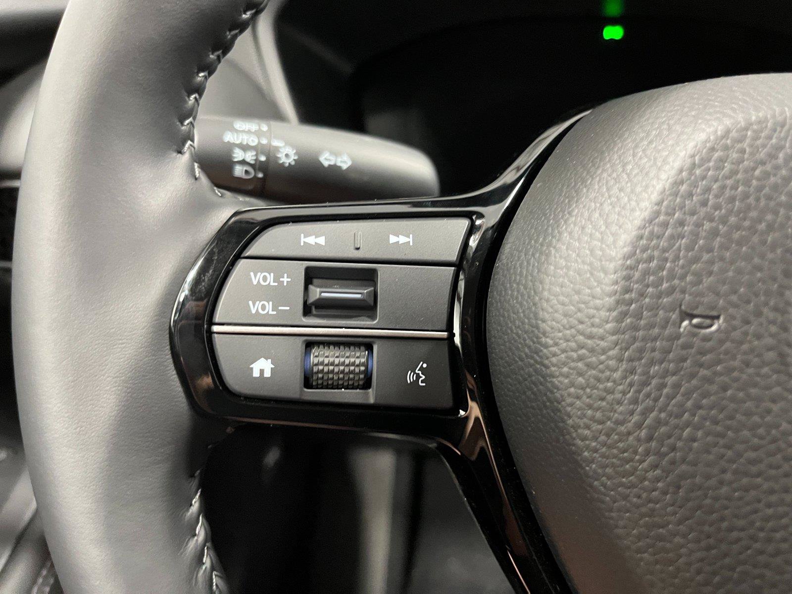 New 2027 Honda HR-V EX-L image 17