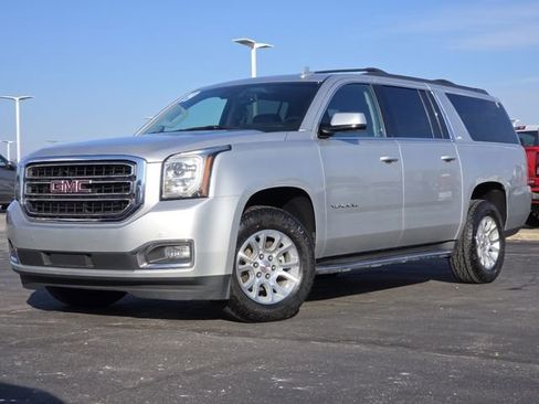 Used 2019 GMC Yukon XL SLT w/ Open Road Package image 2